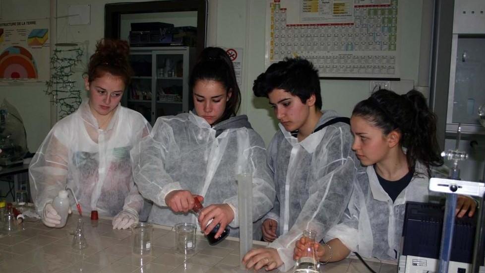 Settimana delle Scienze con attività nei laboratori