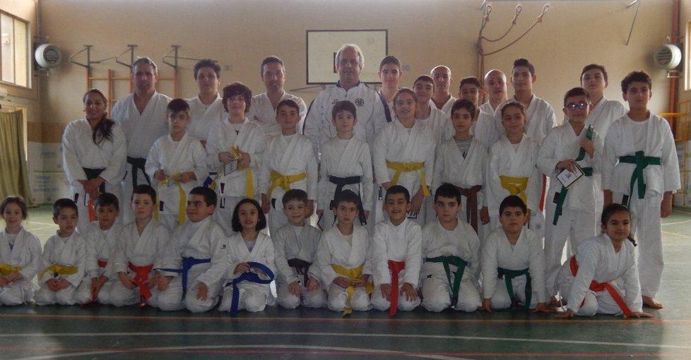 I karateka del maestro Lai superano gli esami di livello