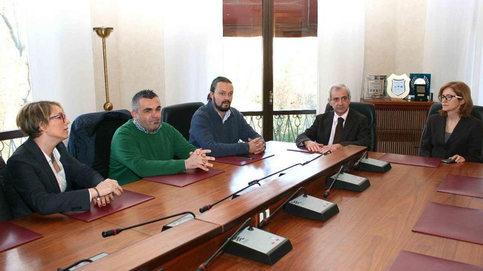 Specchi, la Lega dal prefetto «Incontro insoddisfacente»