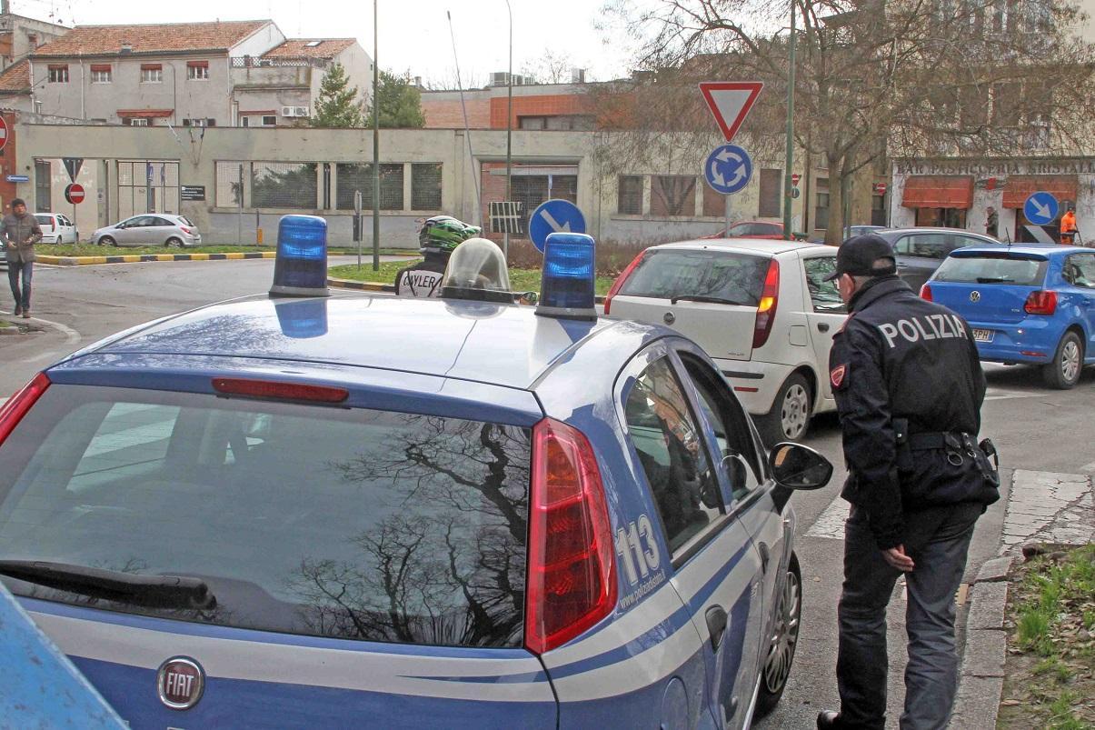 Picconate in testa al tassista, arrestato 
