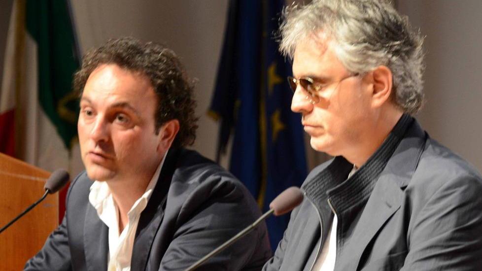 Teatro del silenzio, Barbafieri alla guida