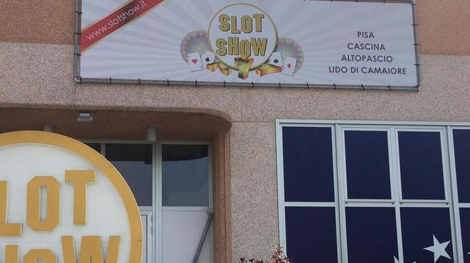 Derubata il giorno del compleanno nella sala slot