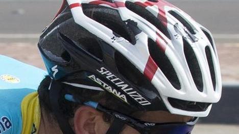 Poels per distacco in Catalogna, Fabio Aru sempre nel gruppo