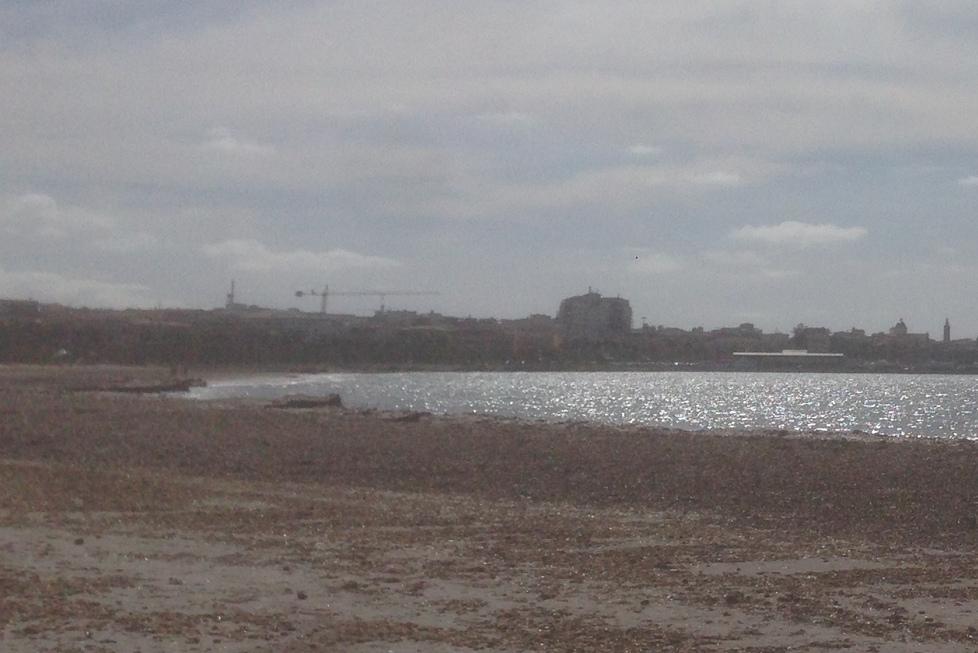  Alghero, arenili puliti a fine aprile 