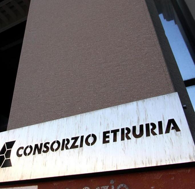 E nel frattempo il Consorzio Etruria è naufragato 