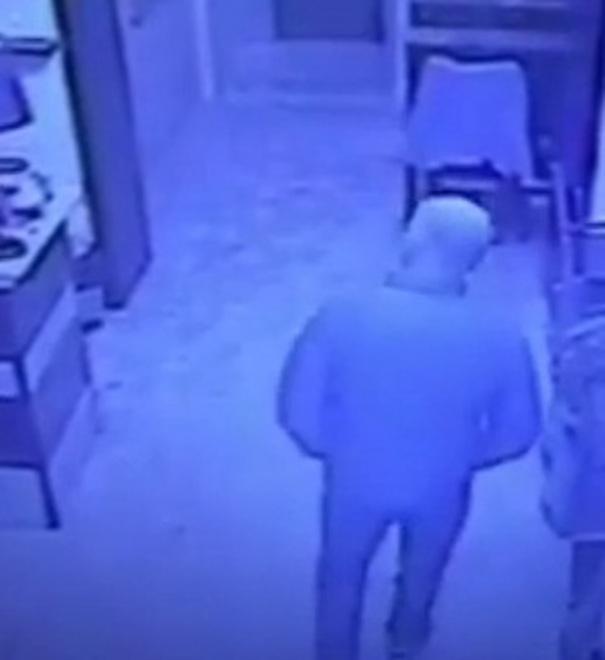 Il furto al bar finisce su Facebook 