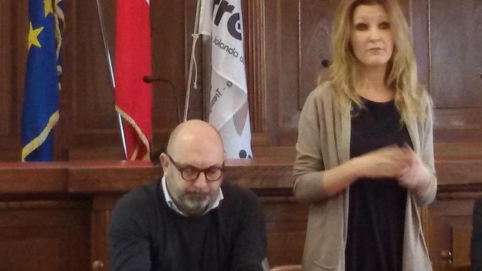 Il sindaco: «Ad Ambrogio faremo i lavori»