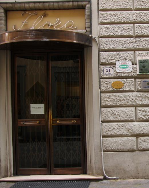 Le notti d’amore di Ranieri, la dama che incontra Cossutta 