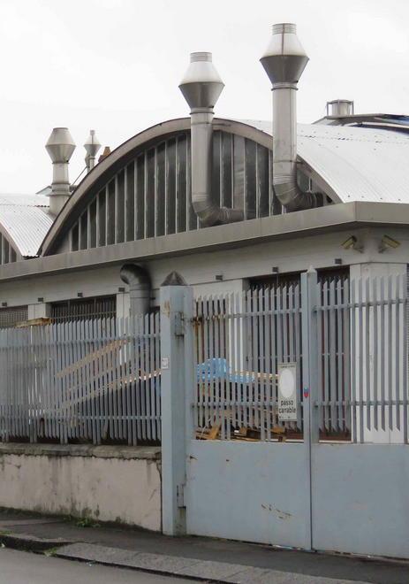 122 appartamenti palestra e piscina al posto della Cambi 
