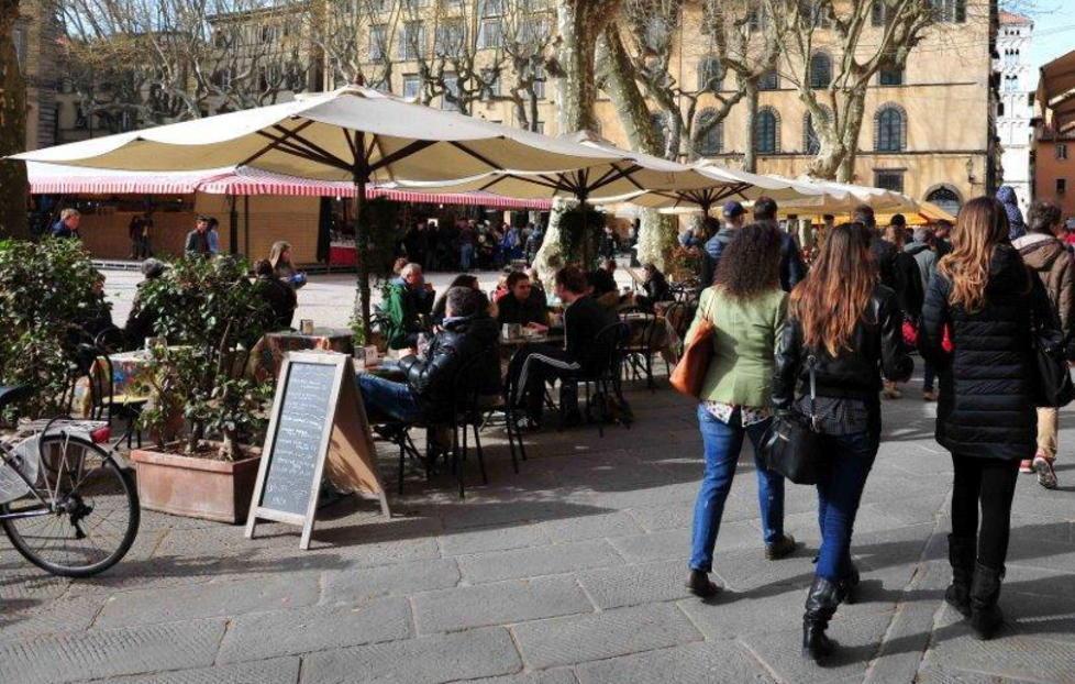 Alberghi e ristoranti fanno il pienone 