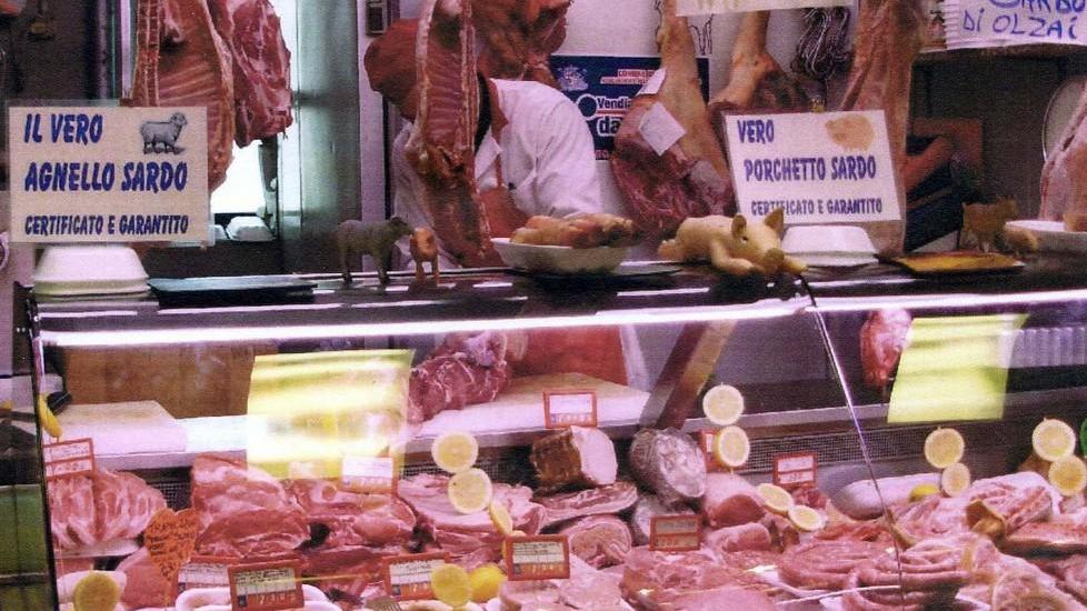 Pasqua a tavola, trionfa l’agnello