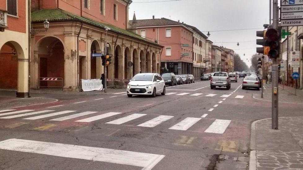 Castelfranco, il semaforo resta spento