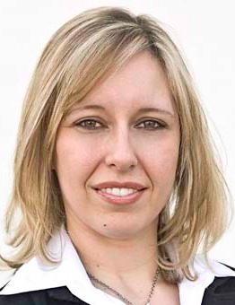 La candidata Paola Pusinanti incontra i cittadini al mercato