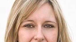 La candidata Paola Pusinanti incontra i cittadini al mercato