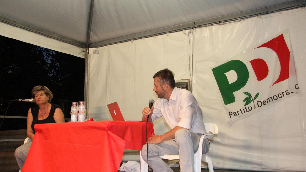 La segretaria nazionale della Cgil Susanna Camusso intervista dal collega Paolo Nencioni