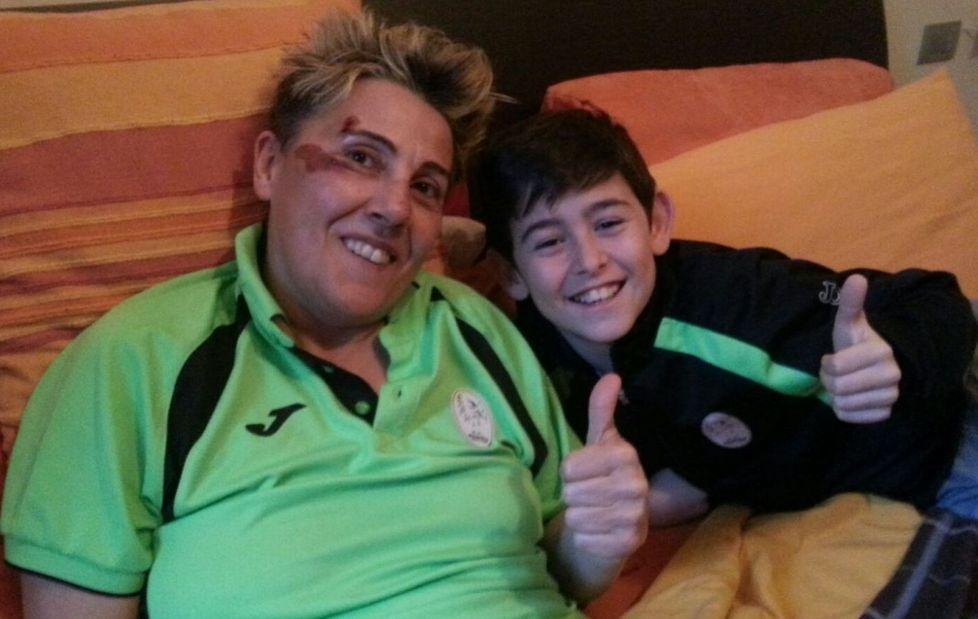 L'incidente a Mirandola «Ero sotto l’auto e i bimbi mi sostenevano» 
