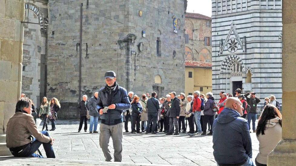 «Chiese aperte più mesi l’anno»
