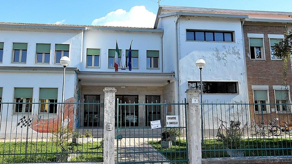 La scuola contro gli atti di vandalismo