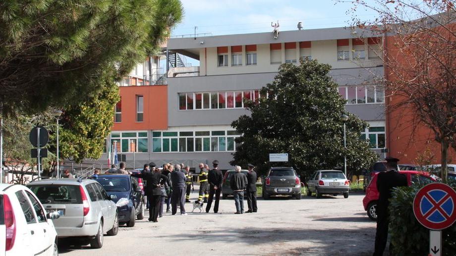 Le opposizioni attaccano Fabbri