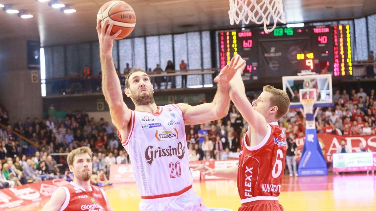 Golubovic infortunato, a rischio nel match con Brindisi