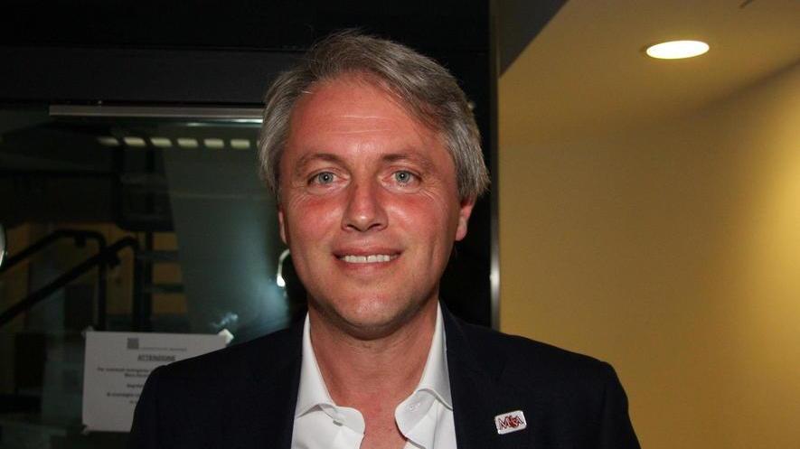 Pocai nuovo presidente Cosmave