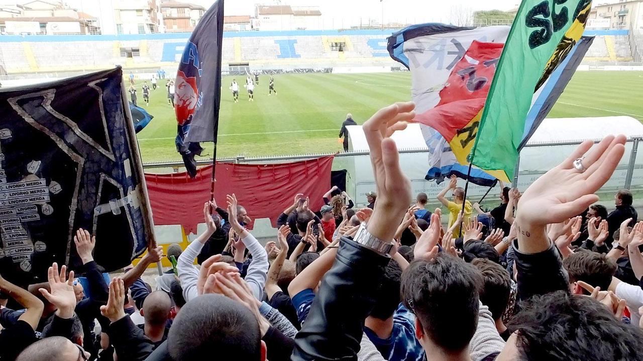 Tifosi alla rifinitura dei nerazzurri (Muzzi)