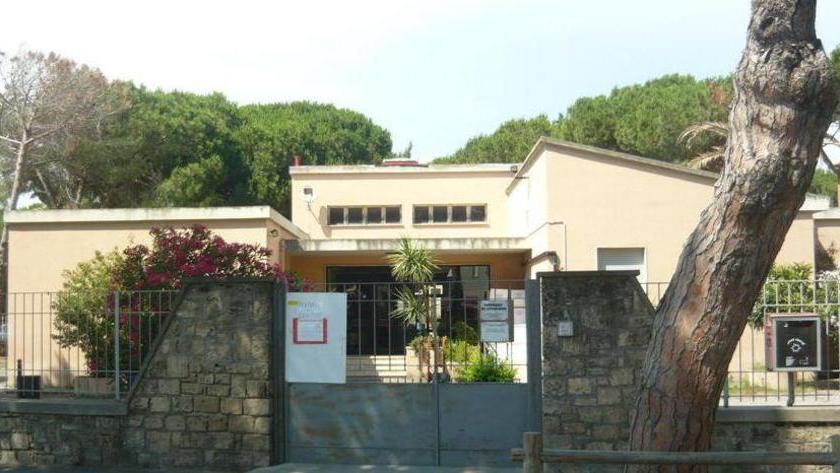 Un nuovo ingresso per la scuola di via Palermo