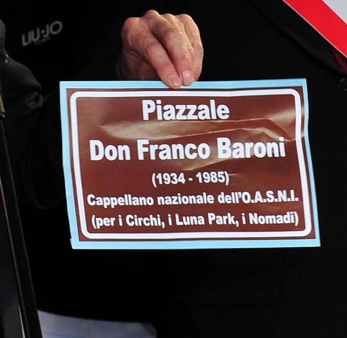 Il ricordo sentito del parroco degli artisti viaggianti