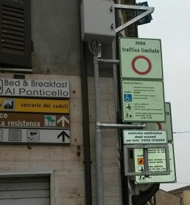 Ztl, decine di telefonate ai vigili 