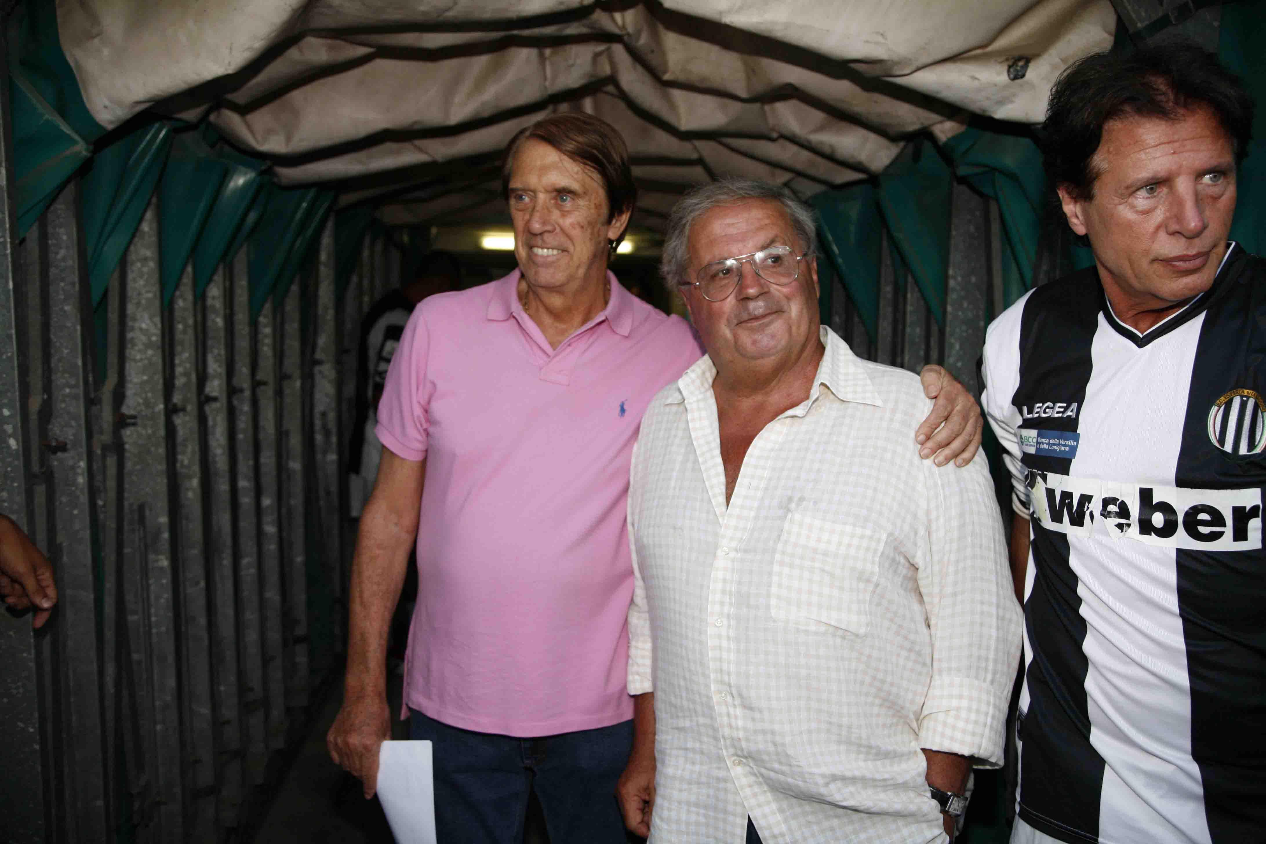 Cesare Maldini con Eugenio Fascetti e Sandro Giacobbe alla partita di raccolta fondi dopo la strage