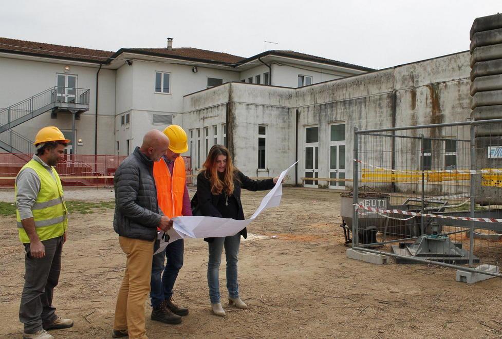 Partito l’ampliamento della scuola di Lunata