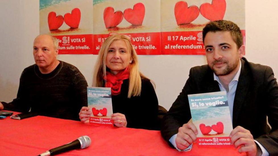 «Referendum, astenersi è un favore a Renzi»