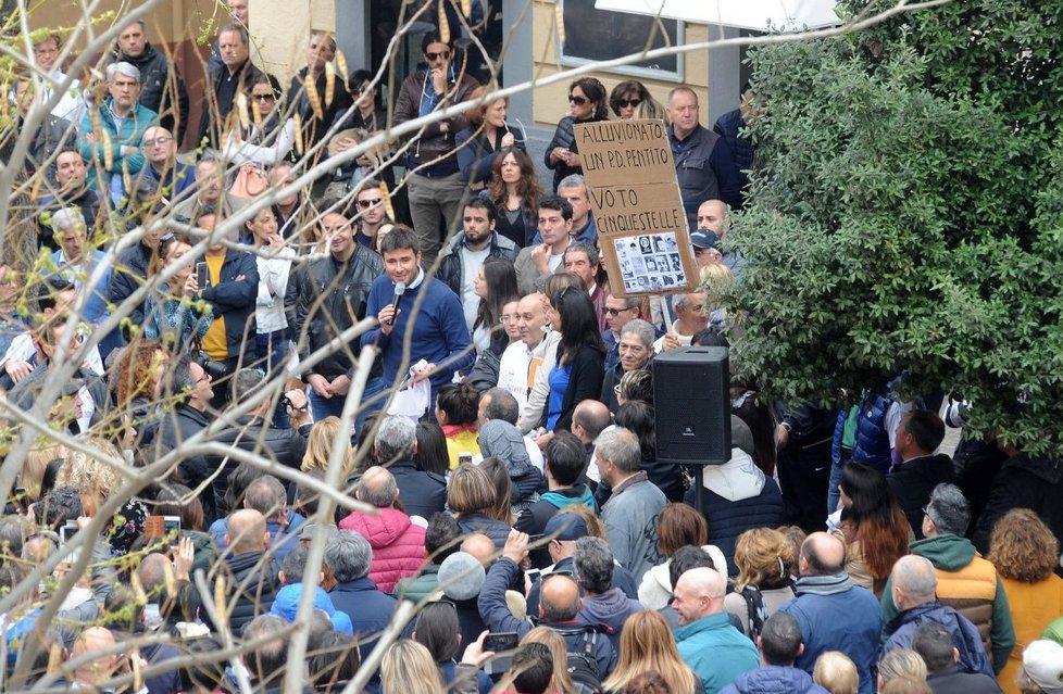 Di Battista: ecco la squadra per cambiare questa città 