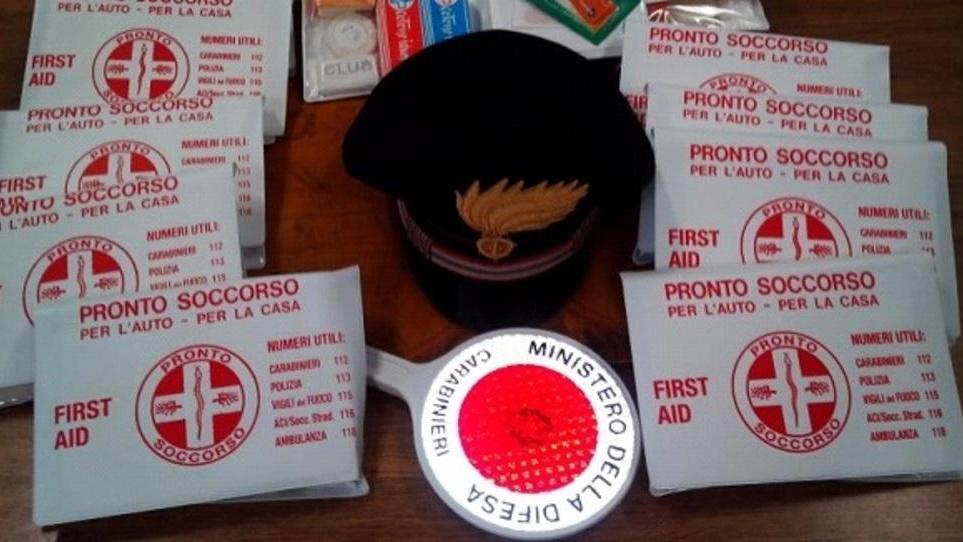Vendeva kit sanitari senza il marchio di conformità