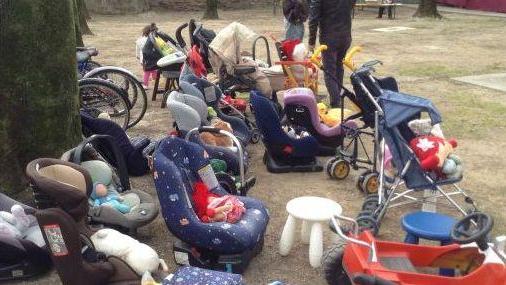 Le famiglie si riprendono i giardini