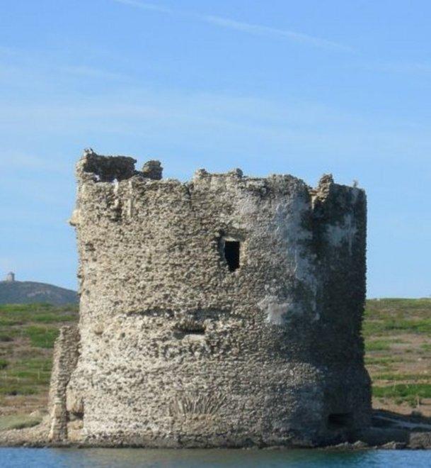 Torre dell’Isola Piana dimenticata 