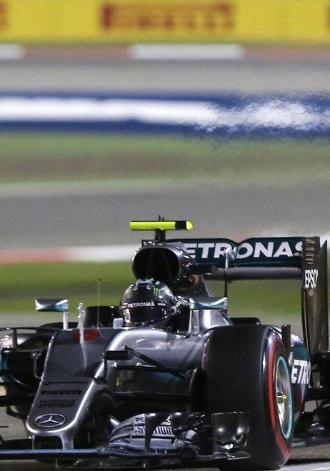 La beffa degli scudieri, grandi Rosberg e Kimi 