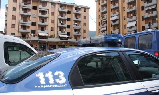 Scippi in via Valentini e via Strozzi