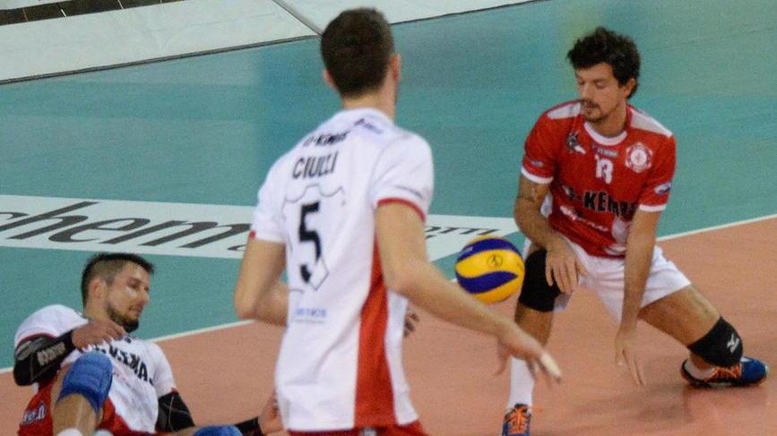 Kemas, uno stop inatteso che brucia