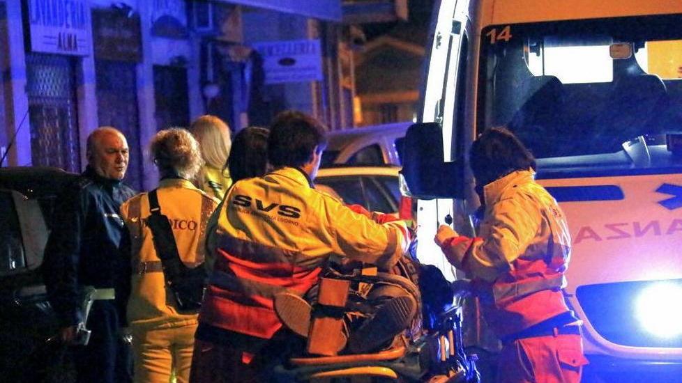Scontro fra scooter: tre feriti