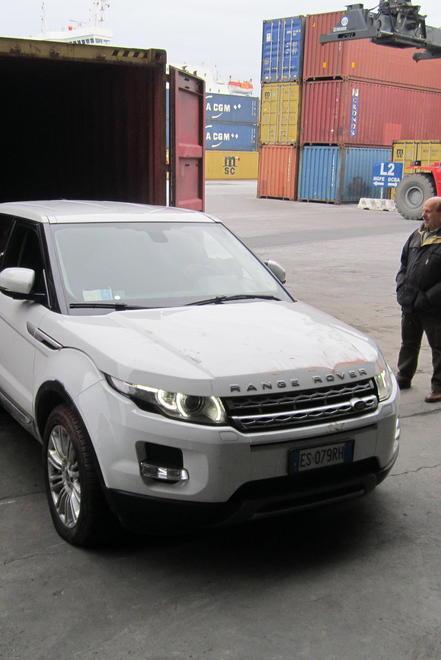 I Suv rubati erano diretti in Africa 