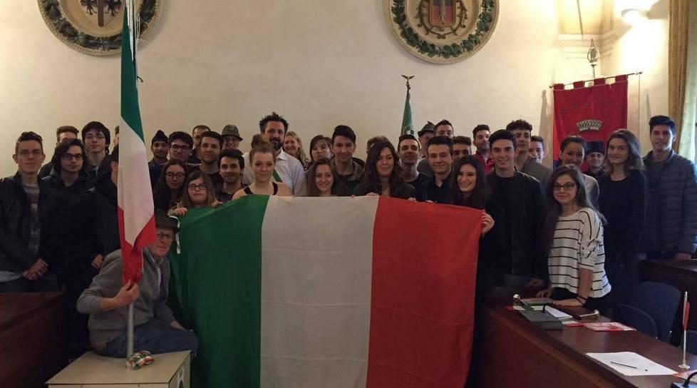 Il sindaco ai neodiciottenni «Partecipate e fatevi sentire»