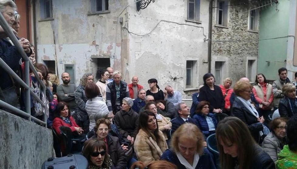 Mille fedeli a Canevara alla 24 ore di preghiera 