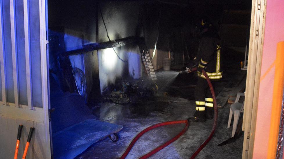 Oristano, incendio nella Casa di cura "Madonna del Rimedio"