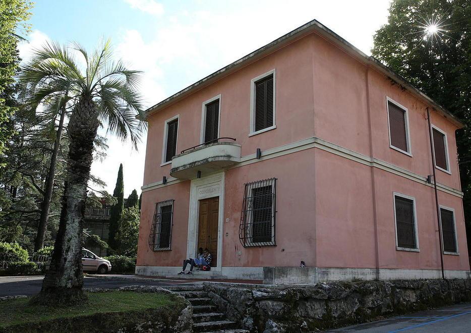 Terme: Palazzina dei Consulenti sul mercato per fare cassa 