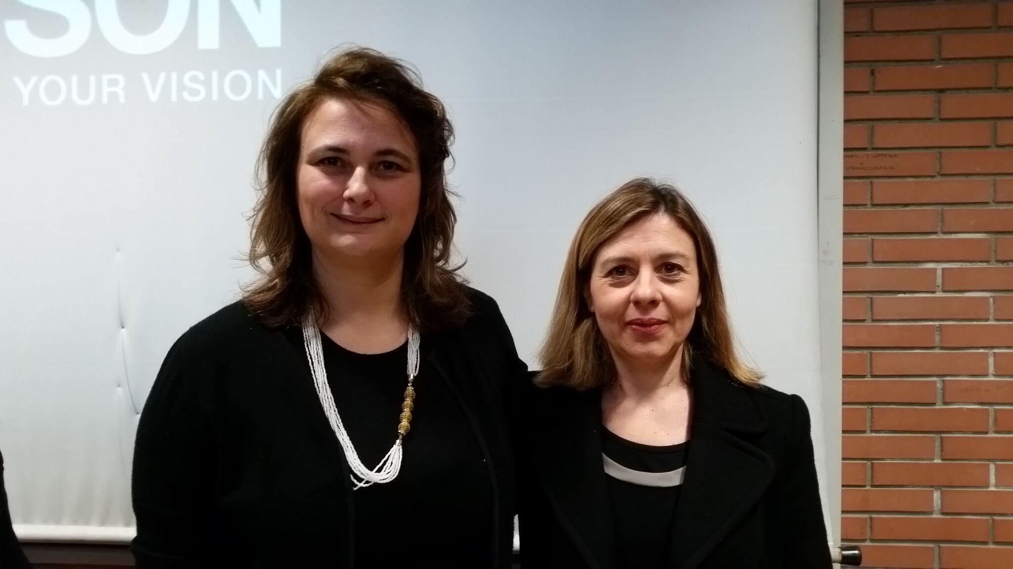 Da sinistra Cecilia Tessieri e la professoressa Angela Tarabella