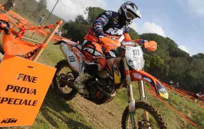 “Elba Orange Easter” da record Piace l’isola invasa dalle moto 