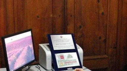 Lavoro per 4 mesi allo sportello Ecco fatto