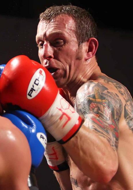 Boxe, il peso e l’abbraccio, poi inizierà la sfida tra Bottai e Di Fiore 