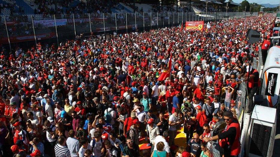 Il Gran premio di Monza torna a rischio Ecclestone stuzzica gli organizzatori